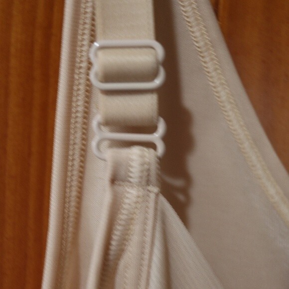 Assets by Spanx Nude Slip With built in body suit XL - Picture 9 of 15